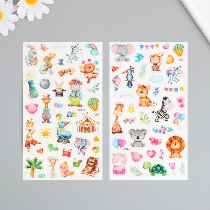 Наклейка пластик Наклейка пластик "Милые зверушки" МИКС 10х21,5 см