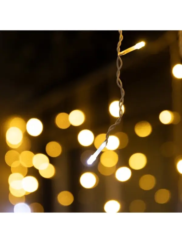 Гирлянда &laquo;Бахрома&raquo; 6&times;0.7 м, IP44, УМС, белая нить, 120 LED, свечение тёплое белое, мерцание, 220 В