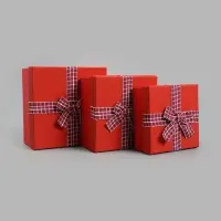 Набор коробок 3 в 1 квадрат 19*19х9,8/17х17х8/15х15х6,5 см, цвет красный