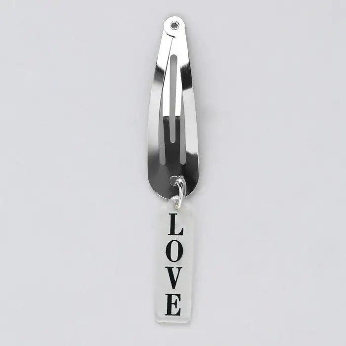 Заколка для волос «Love», 5 х 1,2 х 0,5 см Заколка для волос «Love», 5 х 1,2 х 0,5 см