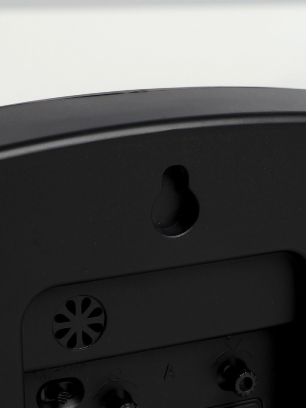 Часы будильник настольные, на батарейках, 14 х 12.8 х 4.5 см, циферблат 13.5 х 11.6 см Часы будильник настольные, на батарейках, 14 х 12.8 х 4.5 см, циферблат 13.5 х 11.6 см