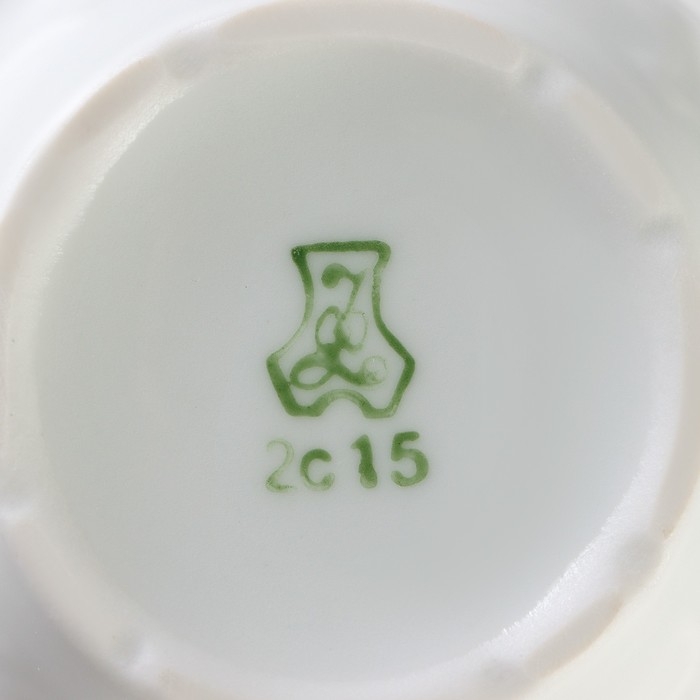 Кружка фарфоровая «Гуси», 220 мл, рисунок микс Кружка фарфоровая «Гуси», 220 мл, рисунок микс