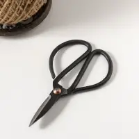 Сувенир катушка для ниток чугун с ножницами "Узоры" 13,2х13,2х23 см