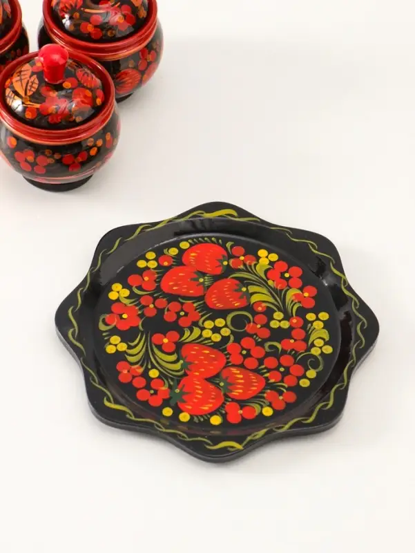 Набор для специй на подставке &laquo;Земляничка&raquo;, 15&times;15&times;6 см, дерево, хохлома