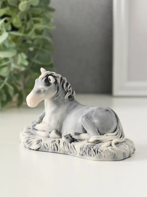 Фигурка &laquo;Лошадь лежащая&raquo;, 7 см
