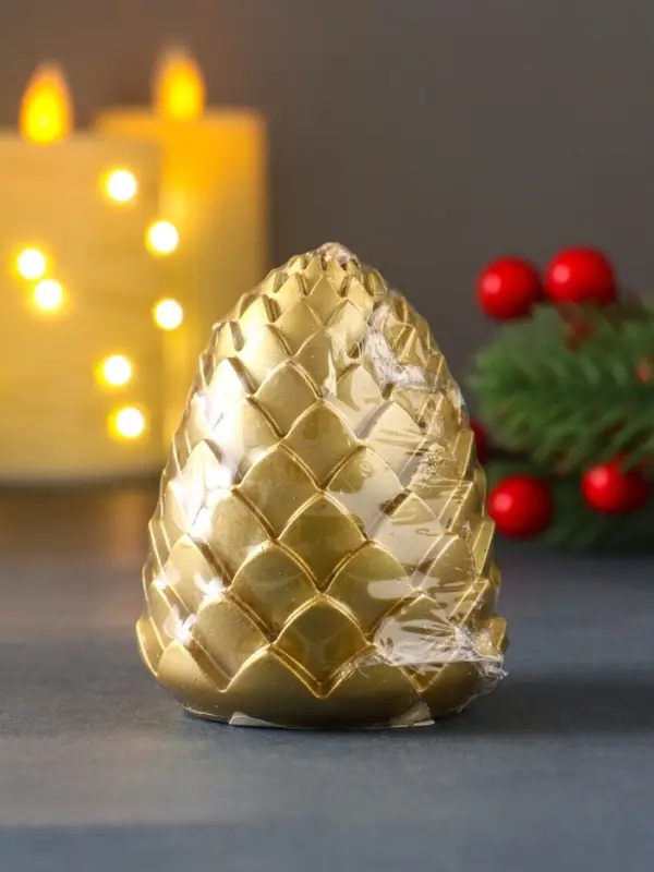 Свеча  Свеча "Шишка сканди" 58*70 мм, лак золото