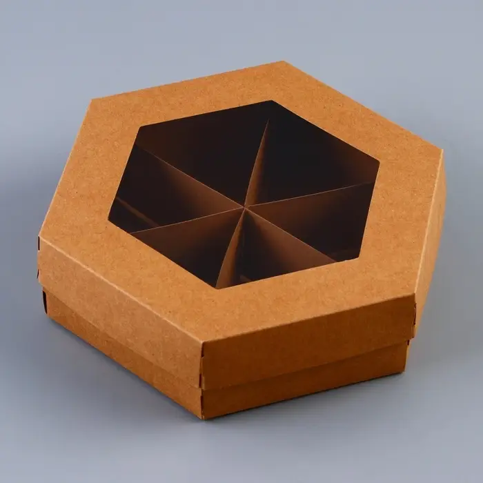 Коробка - менажница под сухофрукты, с ПВХ окном, 6 ячеек, 18.5&times;18.5&times;5.5 см