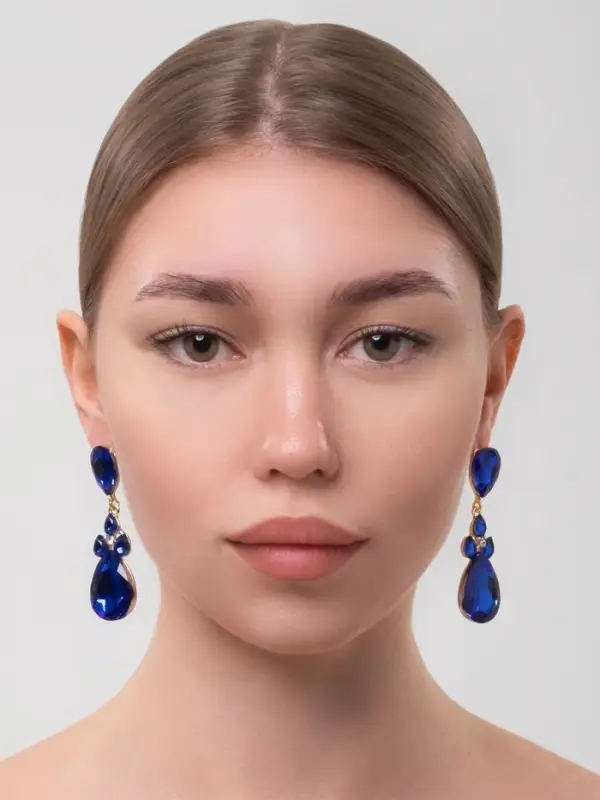 Серьги висячие со стразами &laquo;Вечеринка&raquo;, цветок из капель, сине-белые в золоте, 6.3 см