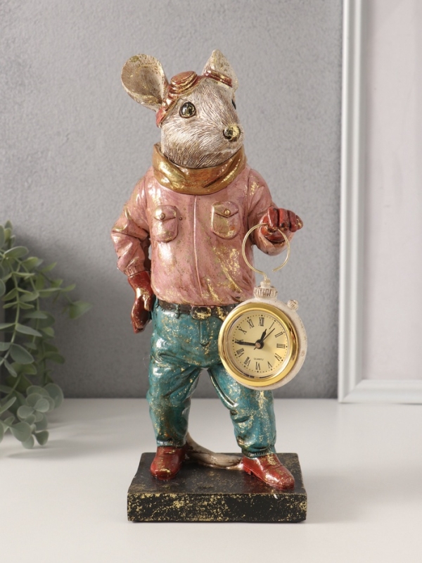 Сувенир полистоун с часами  Сувенир полистоун с часами "Мышонок-пилот" 10,5х12,5х27,5 см