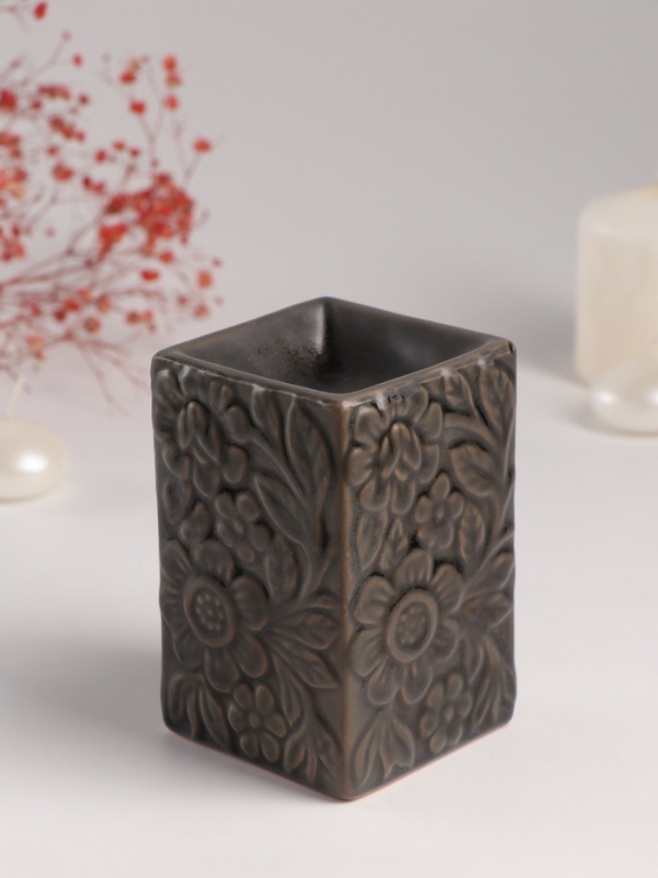 Аромалампа керамика Аромалампа керамика "Цветочный букет" тёмно-оливковая 7,7х7,7х12 см