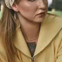 Брошь &laquo;Букет цветов&raquo;, цветная в золоте