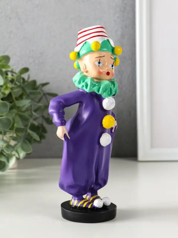 Сувенир полистоун "Маленький клоун в синем костюме" 8,5х5,5х19 см