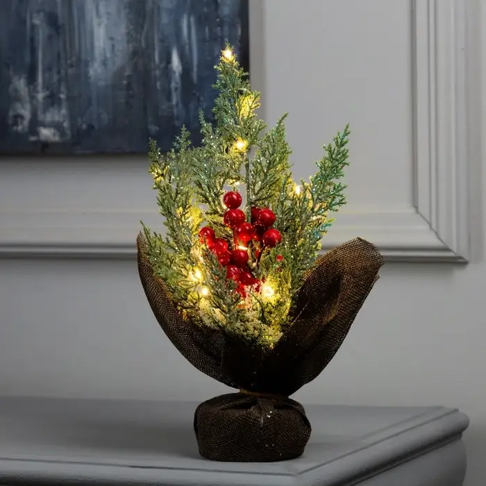 Фигура светодиодная &laquo;Рябина под снегом&raquo; 32&times;23&times;20 см, 20 LED, батарейки AG13&times;3 (в комплекте), свечение тёплое белое
