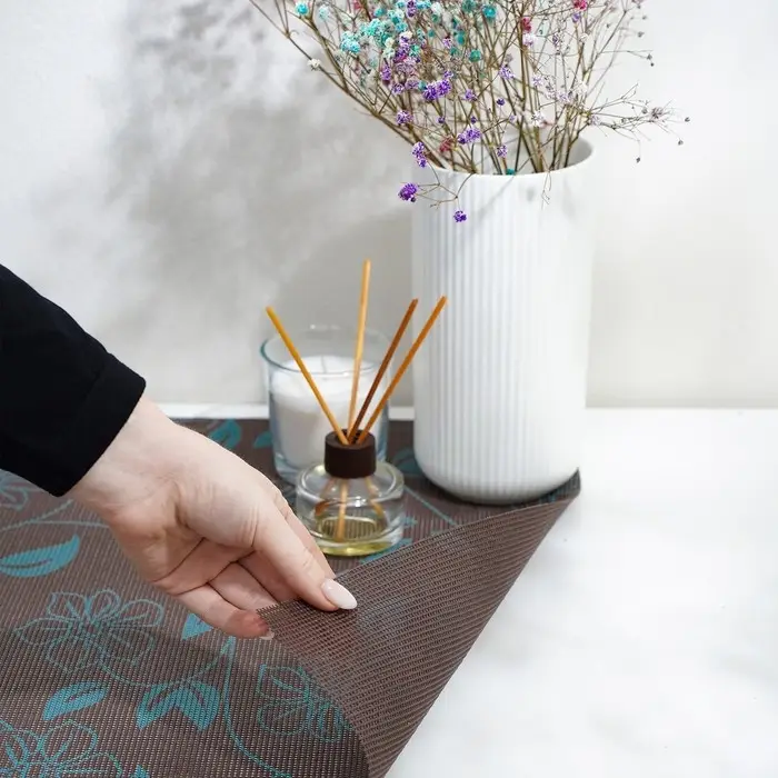 Коврик противоскользящий Доляна &laquo;Вьющиеся цветы&raquo;, 45&times;100 см, цвет коричневый