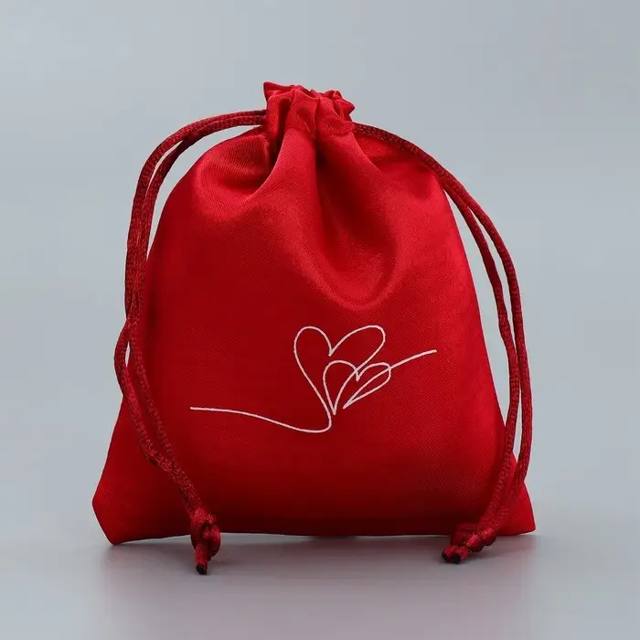 Мешочек подарочный атласный &laquo;Сердце&raquo;, 10 х 12 см +/- 1.5 см