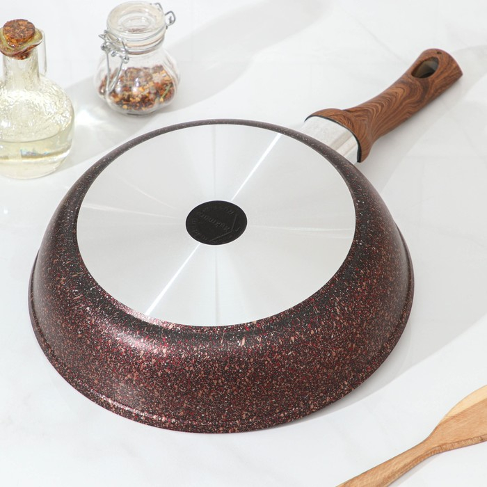 Сковорода Granit ultra red, d=26 см, пластиковая ручка, стеклянная крышка, антипригарное покрытие, цвет коричневый Сковорода Granit ultra red, d=26 см, пластиковая ручка, стеклянная крышка, антипригарное покрытие, цвет коричневый