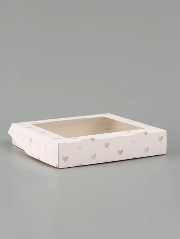 Коробка подарочная складная &laquo;Сердце&raquo;, 20&times;20&times;4 см, с окном