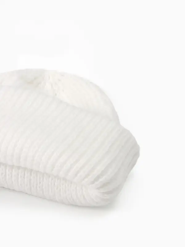 Шапка женская MINAKU с подворотом, р-р 54-56, цвет белый Шапка женская MINAKU с подворотом, р-р 54-56, цвет белый