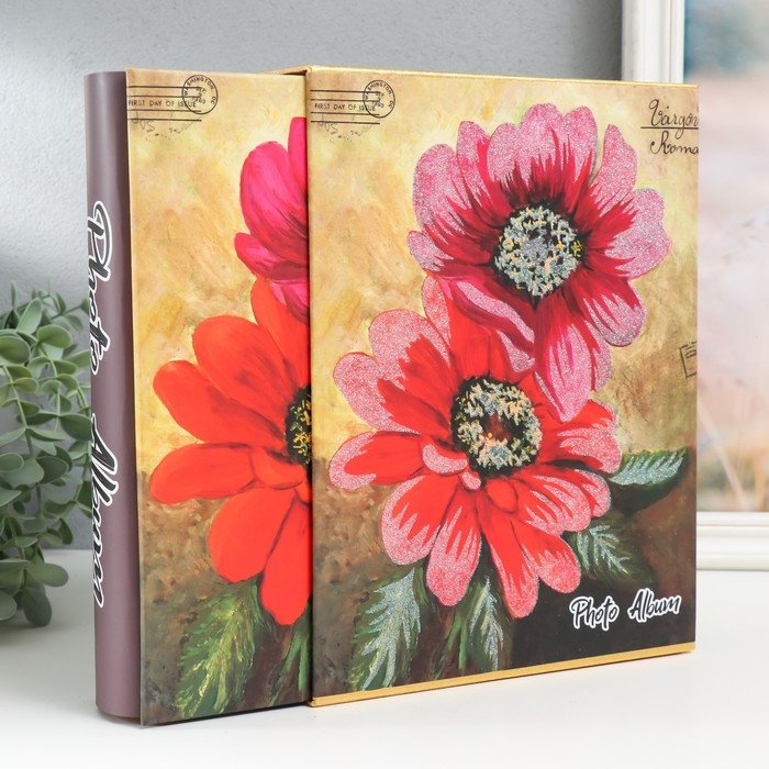 Фотоальбом на 200 фото 10х15 см Фотоальбом на 200 фото 10х15 см "Маки в вазе" МИКС 26х20,5х5,7 см