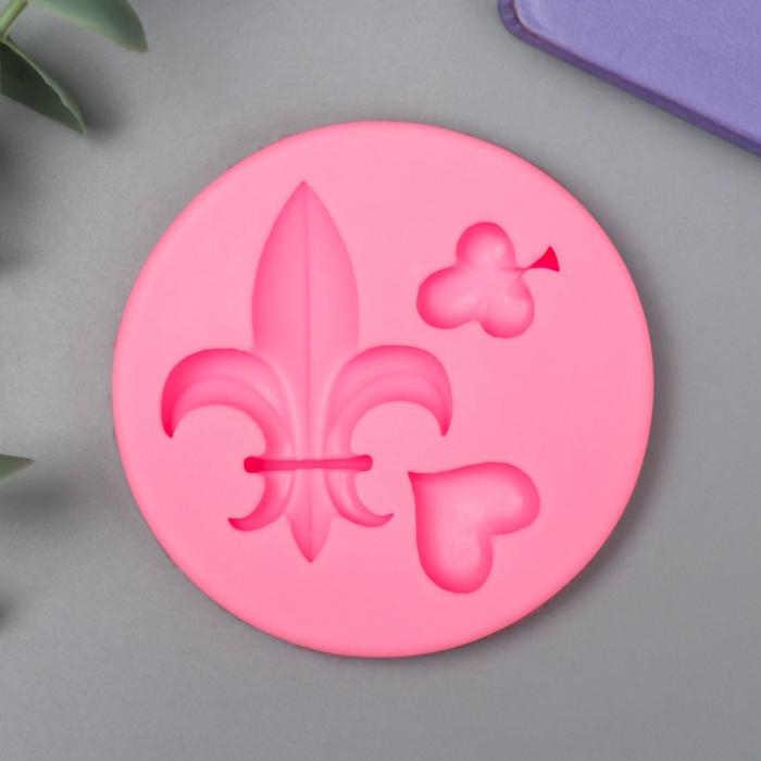 Молд силикон Молд силикон "Вензель, черви и крести" 3 предмета 1х7х7 см