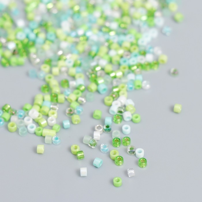 Бисер стекло 12/0  Бисер стекло 12/0 "Перламутр. Светло-зелёное ассорти" 10 гр