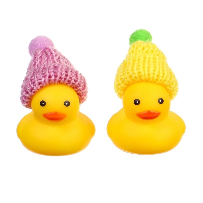 Набор резиновых игрушек для ванны «Уточки в шапке», 4 см, с пищалкой, 2 шт., Крошка Я Набор резиновых игрушек для ванны «Уточки в шапке», 4 см, с пищалкой, 2 шт., Крошка Я