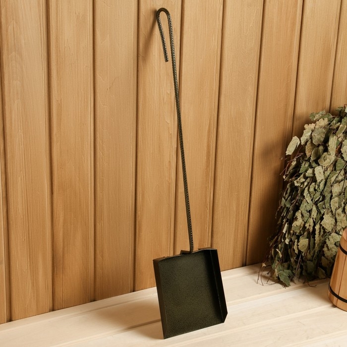 Совок для золы 120х150 мм, длина 620 мм Совок для золы 120х150 мм, длина 620 мм