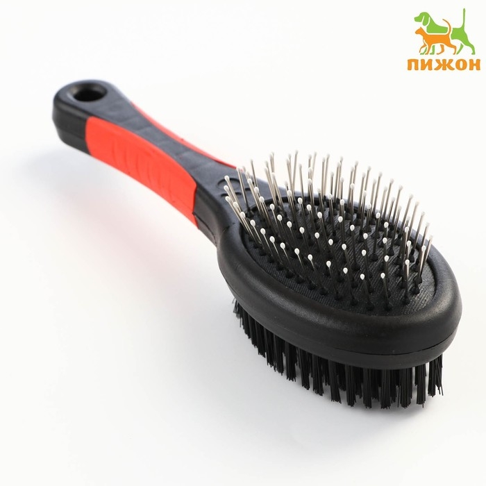 Щётка-расчёска двухсторонняя овальная, 21,5 х 6,5 см, нескользящая ручка, чёрно-красная Щётка-расчёска двухсторонняя овальная, 21,5 х 6,5 см, нескользящая ручка, чёрно-красная