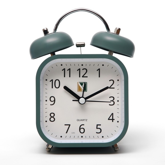 Будильник Будильник "Классика", дискретный ход, 1АА, 5 х 9.5 х 15.5 см