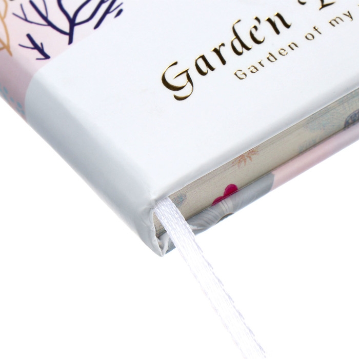 Записная книжка подарочная 96л,линия, с хлястиком, срез с рисунком обложки, Цветы (12,9х9см) 10539 Записная книжка подарочная 96л,линия, с хлястиком, срез с рисунком обложки, Цветы (12,9х9см) 10539