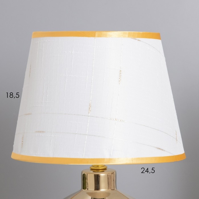 Лампа настольная Лампа настольная "Ирене" 1х40Вт Е14 белый/золото 22х22х36см