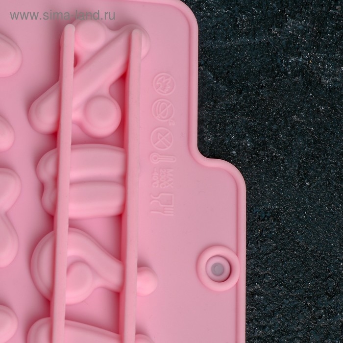 Форма для кондитерских украшений Доляна «Цифры», силикон, 30,2×16 см, 28 ячеек, цвет МИКС Форма для кондитерских украшений Доляна «Цифры», силикон, 30,2×16 см, 28 ячеек, цвет МИКС