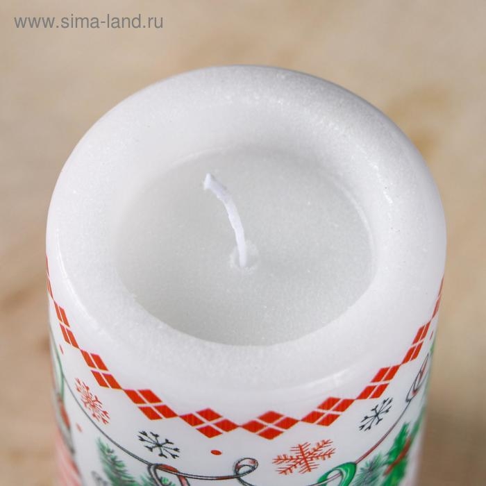 Новый год. Свеча-цилиндр "С Новым годом! Варежки", 6х10 см, 30 ч, 227 г, графика