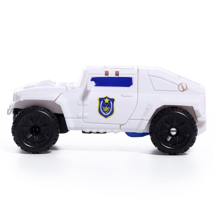 Робот «Полицейский внедорожник», трансформируется