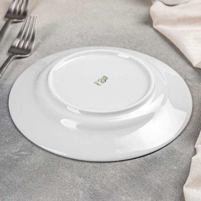 Тарелка фарфоровая «Букет цветов», d=20 см, белая Тарелка фарфоровая «Букет цветов», d=20 см, белая