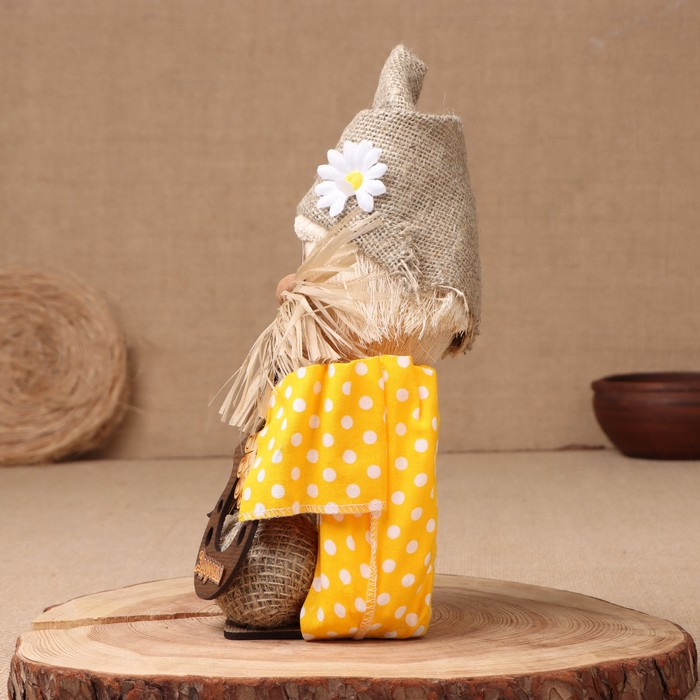 Оберег-домовой Оберег-домовой "Дед с самоваром и подковой", микс 27х18х18 см