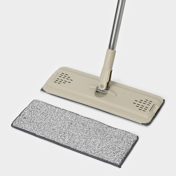 Швабра с отжимом и ведро Доляна: швабра плоская, ведро с отсеками для полоскания и отжима 8 л, запасная насадка из микрофибры, цвет МИКС Швабра с отжимом и ведро Доляна: швабра плоская, ведро с отсеками для полоскания и отжима 8 л, запасная насадка из микрофибры, цвет МИКС