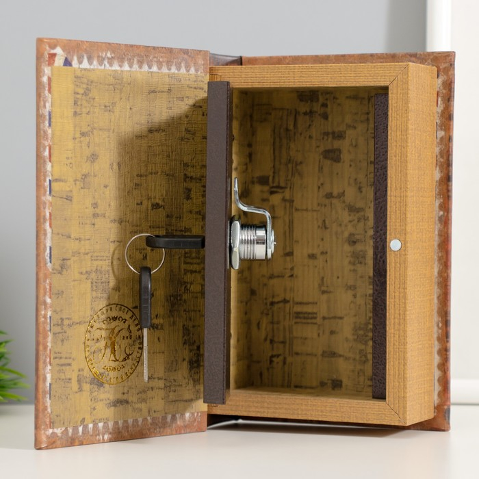 Сейф дерево книга Сейф дерево книга "Письмо во Францию" кожзам 17х11х5 см