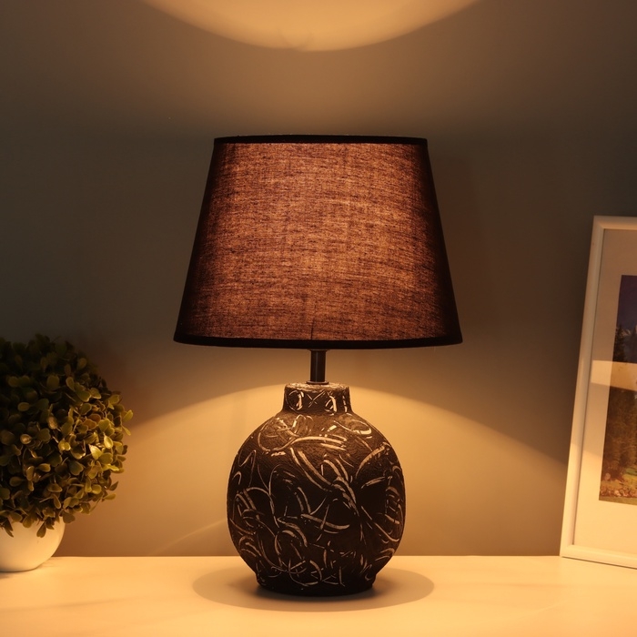 Лампа настольная Лампа настольная "Луиза" 1х40Вт Е27 черный 25х25х38,,5см