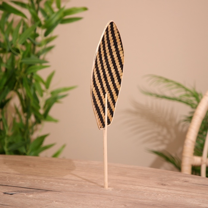 Опахало из бамбука 23х1х33 см Опахало из бамбука 23х1х33 см