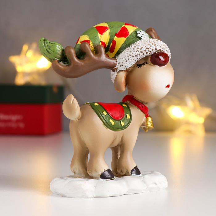 Сувенир полистоун Сувенир полистоун "Лосик в колпаке сползающим на глаза" МИКС 11х5,5х11 см