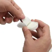 Ручка мебельная самоклеющаяся CAPPIO, L=106 мм, пластик, цвет белый