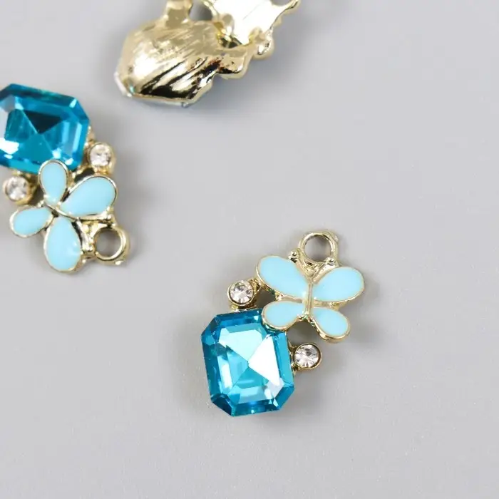 Декор для творчества металл, эмаль, стразы "Бабочка голубая на кристалле" золото 1,4х2,1 см   941874