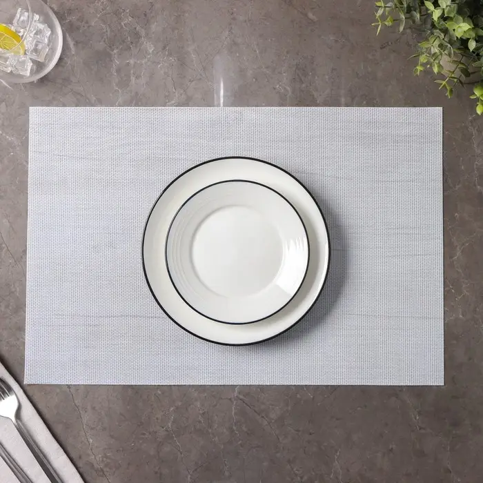 Салфетки сервировочные на стол Доляна &laquo;Дерево&raquo;, 4 шт., 45&times;30 см, молочные