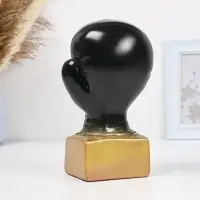 Копилка для денег &laquo;Боксерская перчатка&raquo;, гипс, чёрная с золотом, 12&times;14&times;24.5 см