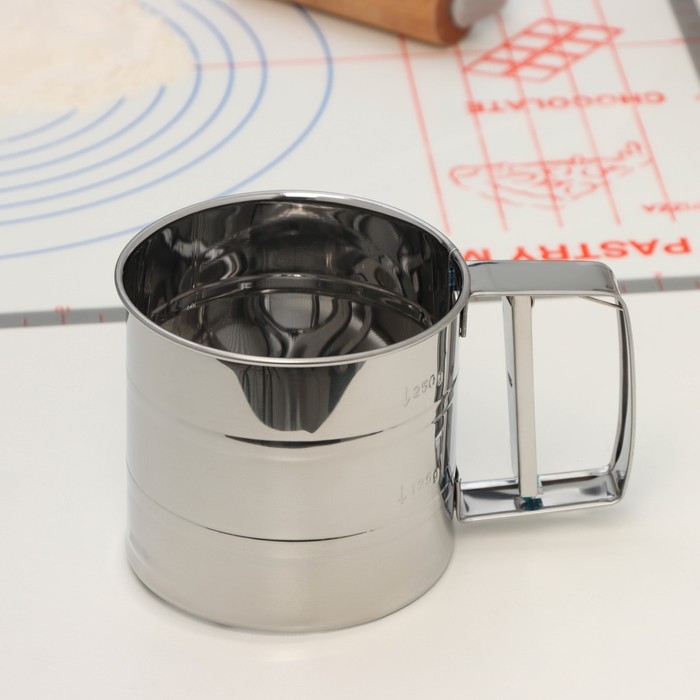 Просеиватель для муки Доляна, 375 мл, цвет серебристый Просеиватель для муки Доляна, 375 мл, цвет серебристый