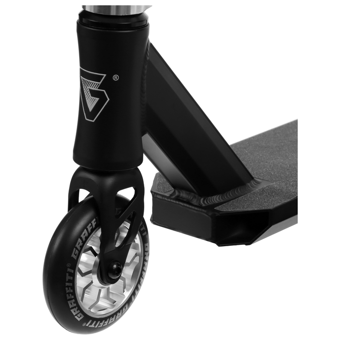 Самокат трюковой GRAFFITI Advanced 24, колёса PU 100 мм, SCS компрессия, ABEC 9 Chrome, цвет чёрный Самокат трюковой GRAFFITI Advanced 24, колёса PU 100 мм, SCS компрессия, ABEC 9 Chrome, цвет чёрный