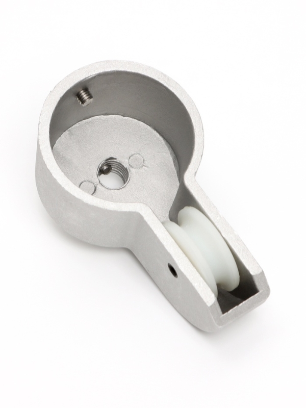 Уличный флагшток для трубы d-5см, веревки толщиной 0.6 см Уличный флагшток для трубы d-5см, веревки толщиной 0.6 см