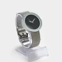 Подставка под часы, ребристая поверхность, 4.5&times;6&times;9 см, прозрачная