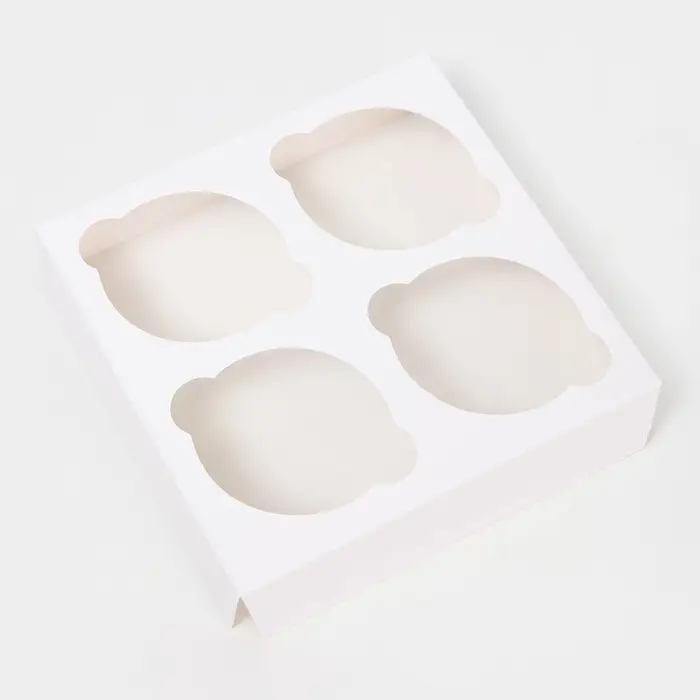 Коробка для 4 мини - капкейка белая с окном, 13×13×8 см Коробка для 4 мини - капкейка белая с окном, 13×13×8 см